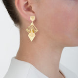 Bow gold earring